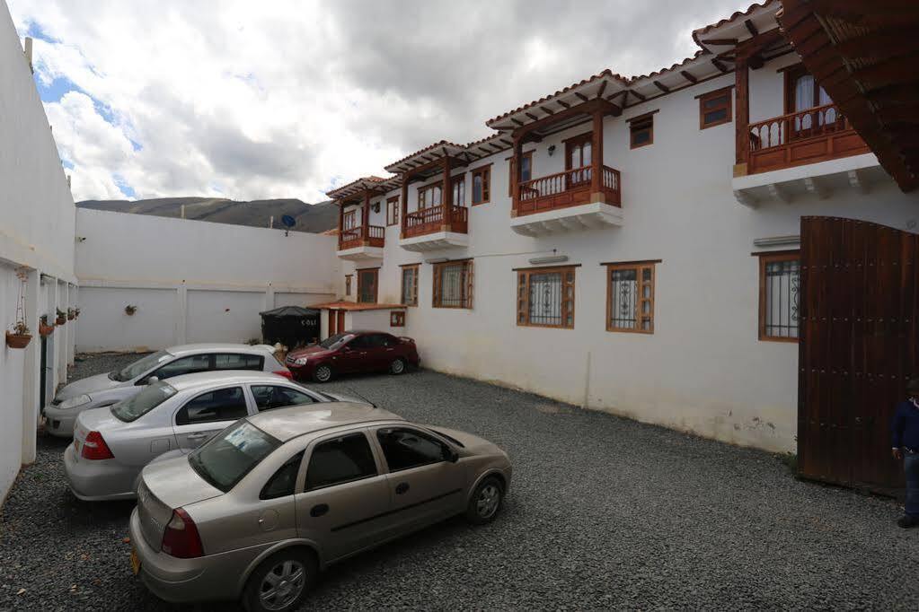 Hospederia Villa de los Sáenz Villa de Leyva Exterior foto